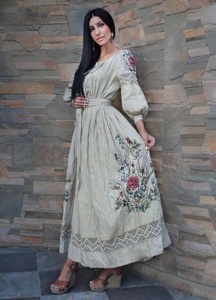 Льняное платье с вышивкой и росписью "дымчатая роза"3 фото