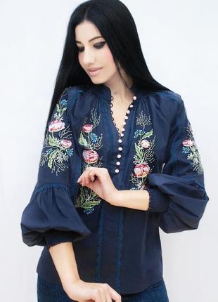 Блуза с ручной вышивкой "кружевные цветы 2" нарядная блуза5 фото