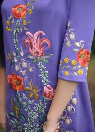 Трикотажное платье с вышивкой "лиловое"  женская вышиванка, нарядное платье6 фото