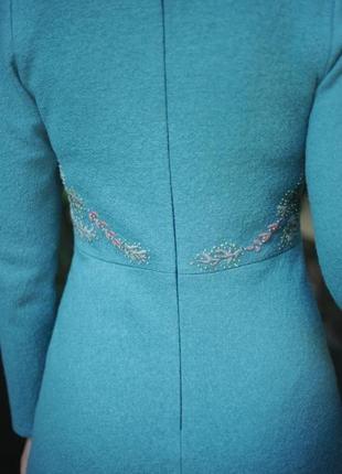 Нарядное шерстяное платье с вышивкой "коралловые рифы"  вышитое платье3 фото