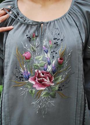 Блуза с вышивкой, вышиванка "роза и лаванда" нарядная блуза3 фото