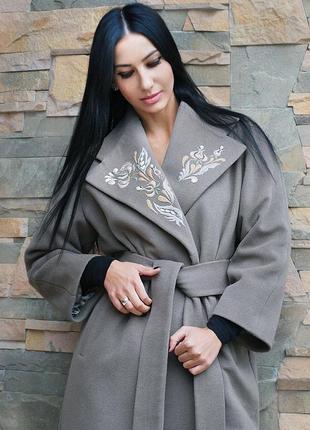 Нарядне пальто жіноче з вишивкою "захват" пальто з кашеміру2 фото