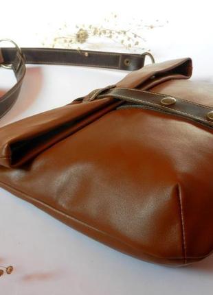 Шкіряна сумочка «карамель»2 фото
