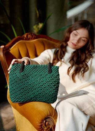 Зелена сумка ручної роботи в стилі макраме1 фото
