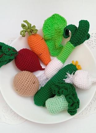 Набор вязаной еды - 8 овощей для игры с игрушечной кухни10 фото