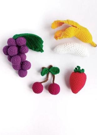 Фрукти вязані іграшкова їжа игрушечная еда виноград ананас авокадо2 фото