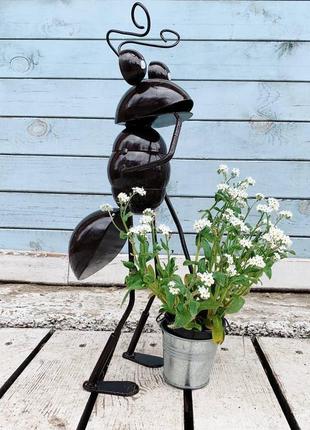Декоративная фигурка для сада vitande муравей с ведром 45 см черный (vad-002)1 фото