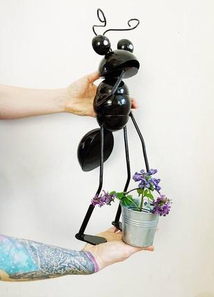 Декоративная фигурка для сада vitande муравей с ведром 45 см черный (vad-002)5 фото