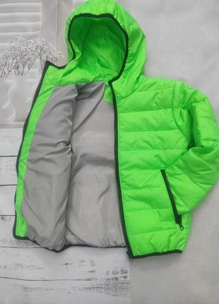 Стильная демисезонная куртка мальчик/девочка весна-осень на рост 122см 146см цвет салатовой