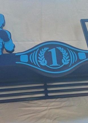 Медальница 3