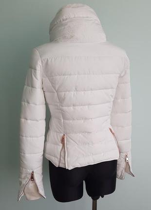 Белоснежная куртка от zara осень-зима размер xs-s5 фото