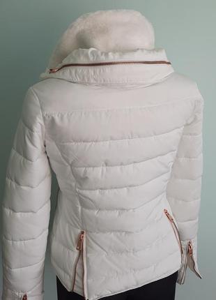 Белоснежная куртка от zara осень-зима размер xs-s6 фото
