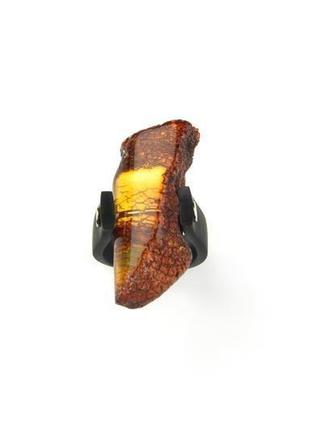 Каучуковое кольцо с натуральным янтарем2 фото