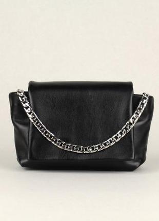 Маленька шкіряна сумка black betty, чорна сумочка з м'якої шкіри мінімалістичному стилі з ланцюжком