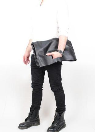 Большая мужская кожаная сумка клатч big thing, черная сумка из мягкой кожи в минималистичном стиле6 фото
