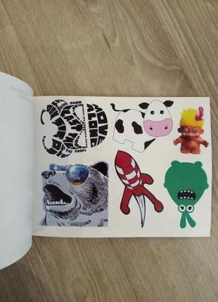 Книга с наклейками stickerbook "sticker gang mix"3 фото