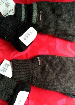 Вязаные перчатки  темно-серого цвета  на подкладке.4 фото
