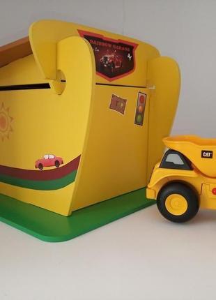 Іграшковий гараж для машинок