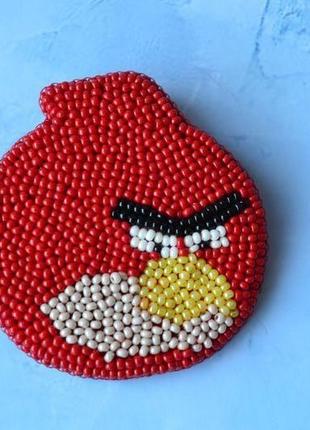 Брошка червона angry bird red, зла пташка, вишита червона пташка з бісеру