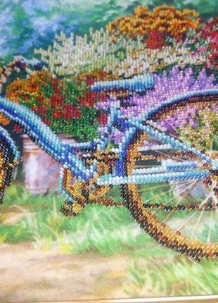 Картина бісером виставка квітів, прованс, велосипед, альтанка2 фото