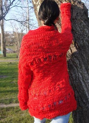 Красный свитер оверсайз2 фото