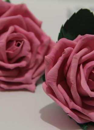 Резиночки з рожевими трояндами3 фото