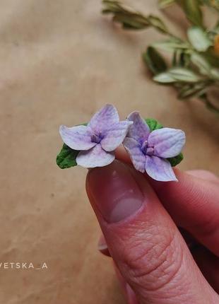 Сережки пуссети з квітами гортензії з полімерної глини2 фото