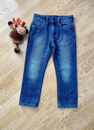 Джинсы next на мальчика 4-5 лет