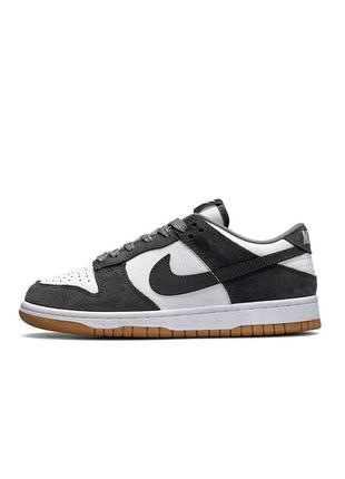 Женские замшевые кроссовки nike sb dunk low smoke gray серые повседневные кеды найк весна лето