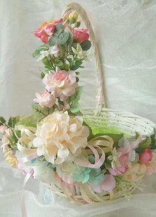 Кошик з лози великодній кошик з квітами корзина декоративна1 фото