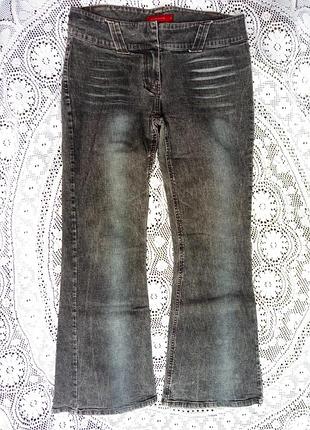 Джинсы