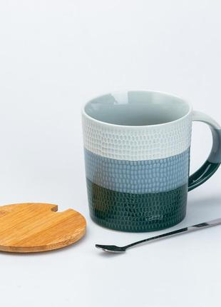 Чашка з бамбуковою кришкою та ложкою керамічна 350 мл зелена2 фото
