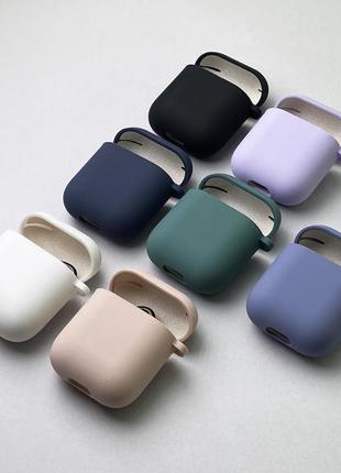 Чехол с карабином для airpods 2 (сиреневый)3 фото