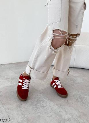 Червоні натуральні замшеві кросівки кеди з білими смужками замша9 фото
