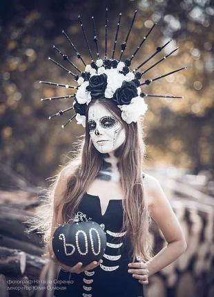 Венок хэллоувин. обруч halloween. santa muerte carnival