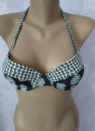 Купальник - ліфчик