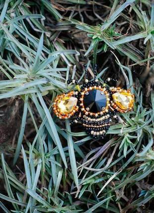 Брошь "шмель" 3