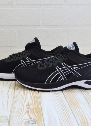 Кроссовки asics