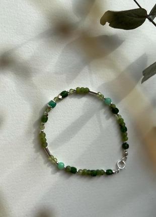 Браслет з зелених натуральних каменів та срібла3 фото