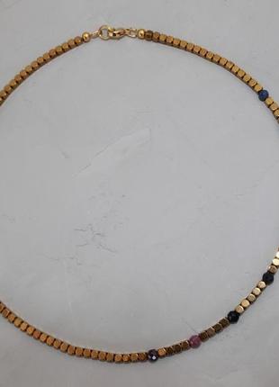 Бусы ожерелье колье золотое из натурального камня гематит сапфир рубин небольшие бусы9 фото