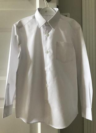 Школьная рубашка с длинным рукавом белого цвета известный бренд georgе, Англия.
