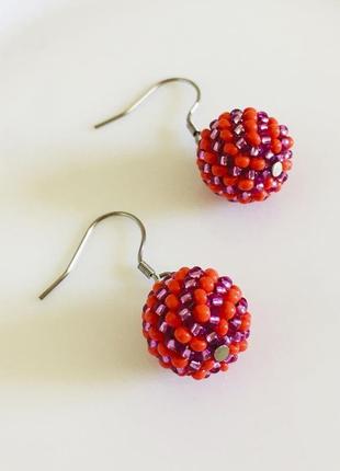 Круглые красные бисерные серьги, серьги с шариками из бисера3 фото