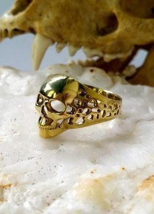 Перстень ажурный череп из бронзы7 фото