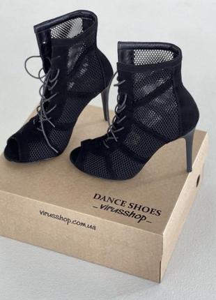 Каблуки для танців heels