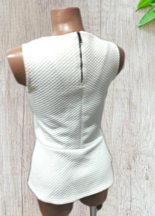 Очаровательная белая блуза с баской шведского бренда zoul Trend6 фото
