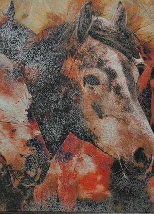 Картина за зеркалом three horses in gold №511bg2 фото