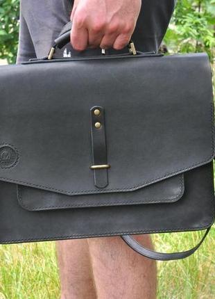 Класична шкіряна сумка - портфель з ручкою і довгим ременем