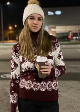 Жіночий светр з оленем, новорічний светр, светр з оленями