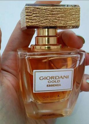 Парфумована вода giordani gold essenza1 фото