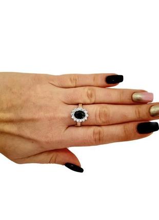 Женское серебряное кольцо  с черным кубическим цирконием1 фото